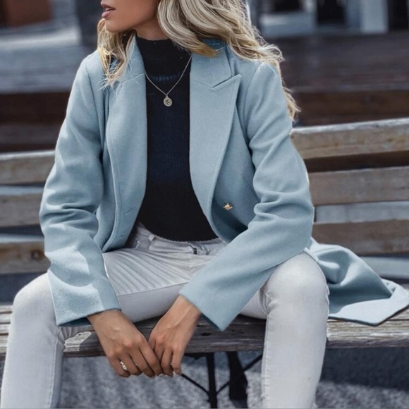 Elegant Blue Double Breasted Lapel Collar Button Up Pocketed Overcoat - Picture 5 of 9